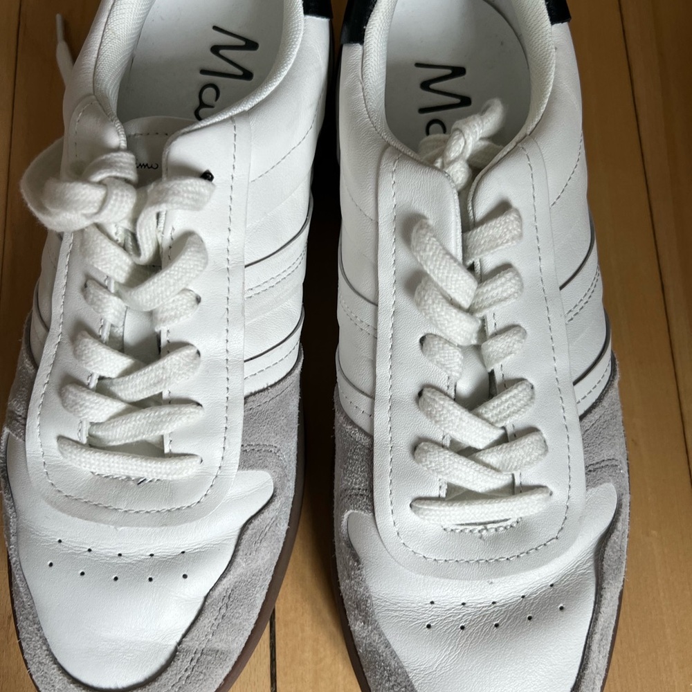 Classic White and Gray Women's Sneakers from Massimo Diutti
